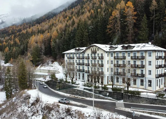 Palace Pontedilegno Resort